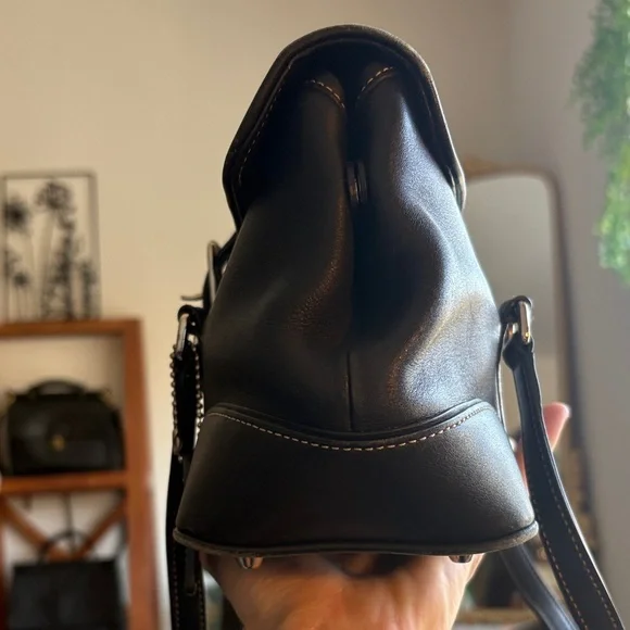 Vintage Coach Hamptons Black Leather Flap Satchel | 9267 | Hangtag | LIKE-NEW - Picture 3 of 13